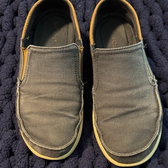 CROCS Blue and Tan Loafers - Picture 2 of 5